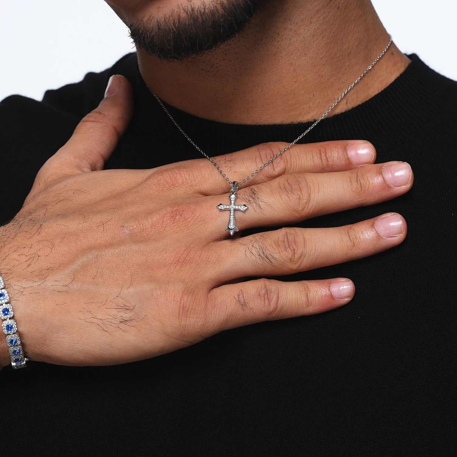 LUX OBSCURA – Collier Croix en Moissanite VVS1 et Argent 925