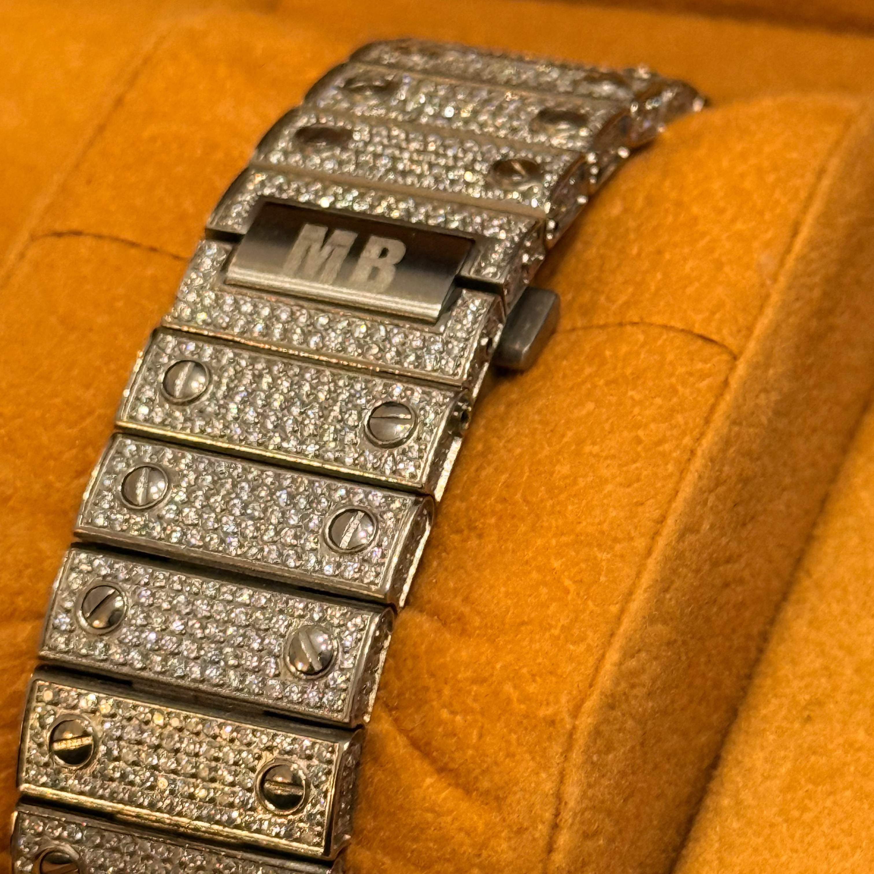 NOCTIS - Montre Automatique FULL Moissanite VVS1