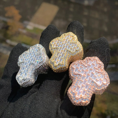 DIVINA - Bague Croix Pavée Coupe Baguette - Or