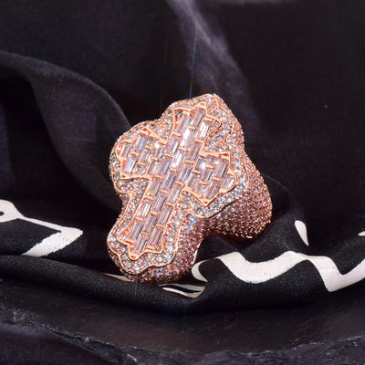 DIVINA - Bague Croix Pavée Coupe Baguette - Or