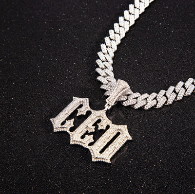 DRILO - Chaîne torsadée avec Pendentif Lettre Personnalisable Micro-Incrusté - Or