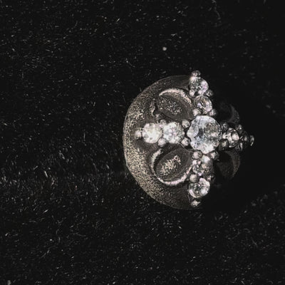 BLACK HALO – Boucles d’oreilles Croix 10 mm en Argent 925 Vieilli