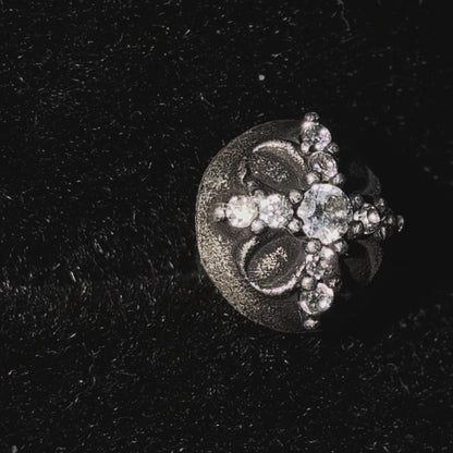 BLACK HALO – Boucles d’oreilles Croix 10 mm en Argent 925 Vieilli