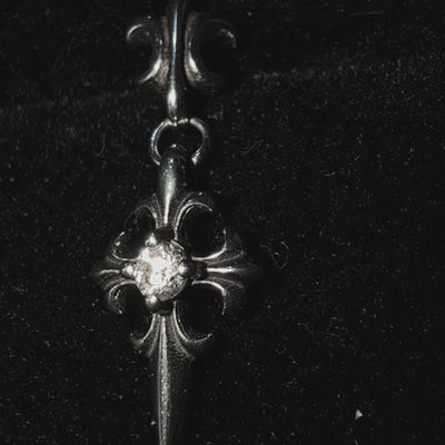 ABYSS CROWN – Boucles d’oreilles Pendantes 15 mm en Argent Vieilli